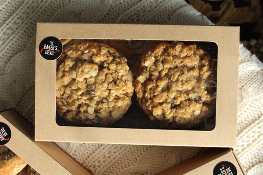 CLASSIC OATMEAL RAISIN COOKIE