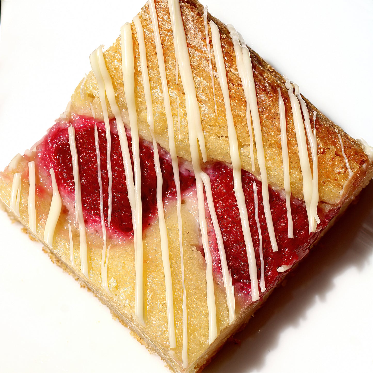 WHITE CHOCOLATE & RASPBERRY Blondie