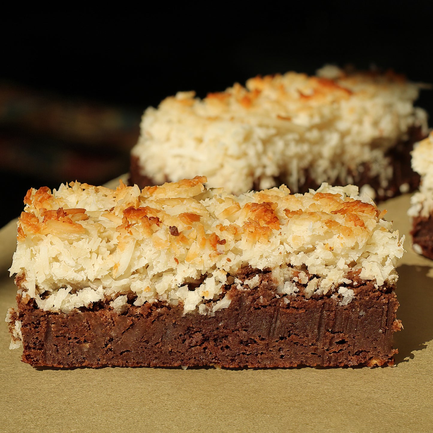 MACAROON CHOCOLATE Brownie